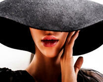 Без бренда «Дама в стильной шляпе» в Краснодаре